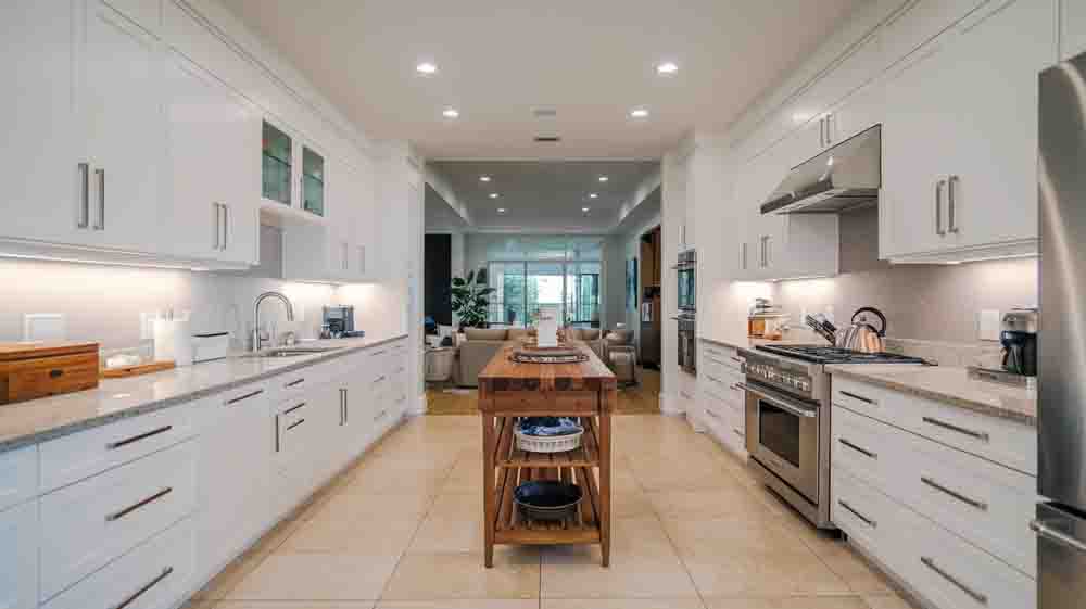 Home Renovation Surrey Call 07525 617575